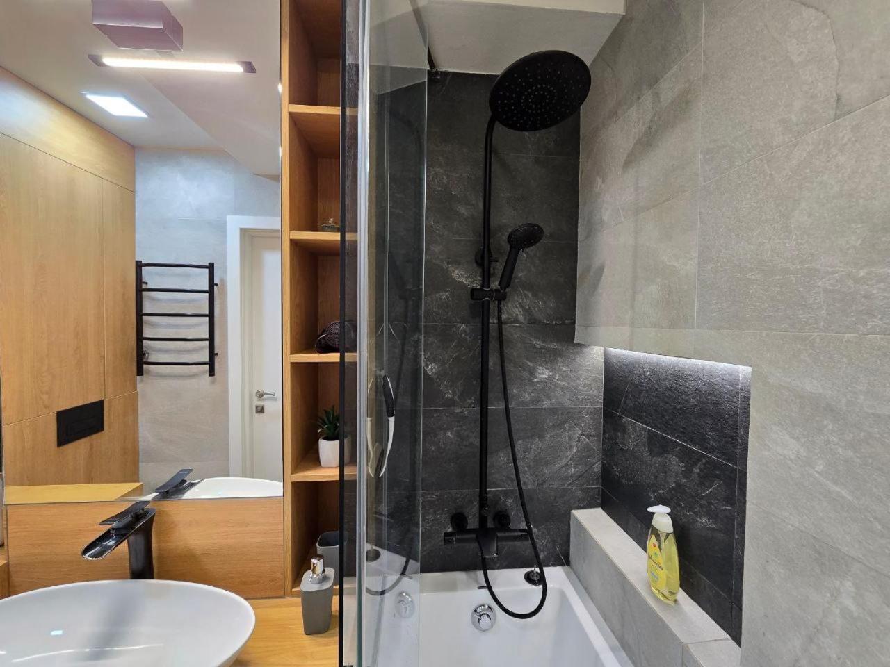 Refugiu Urban Apartman Kisinyov Kültér fotó